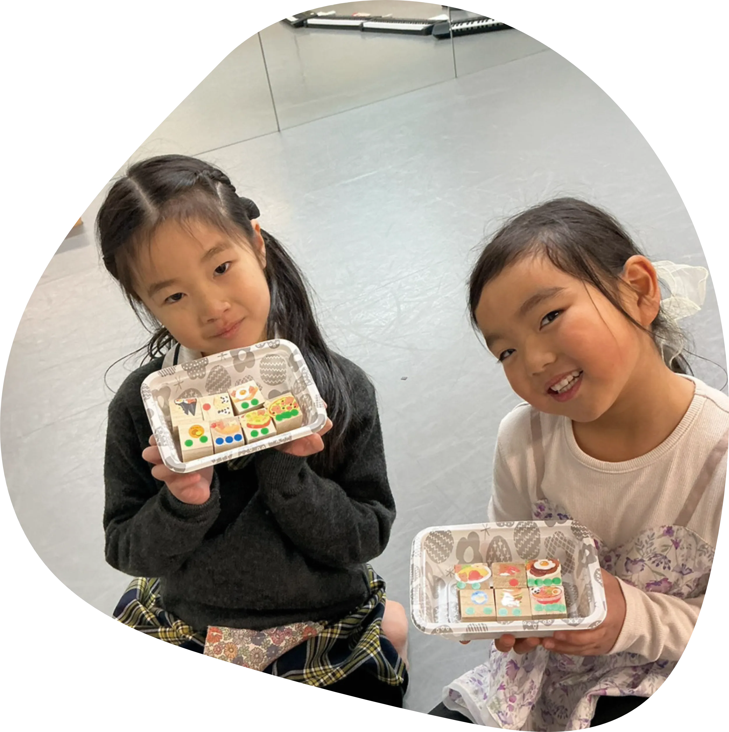 楽しく学ぶ子どもたち