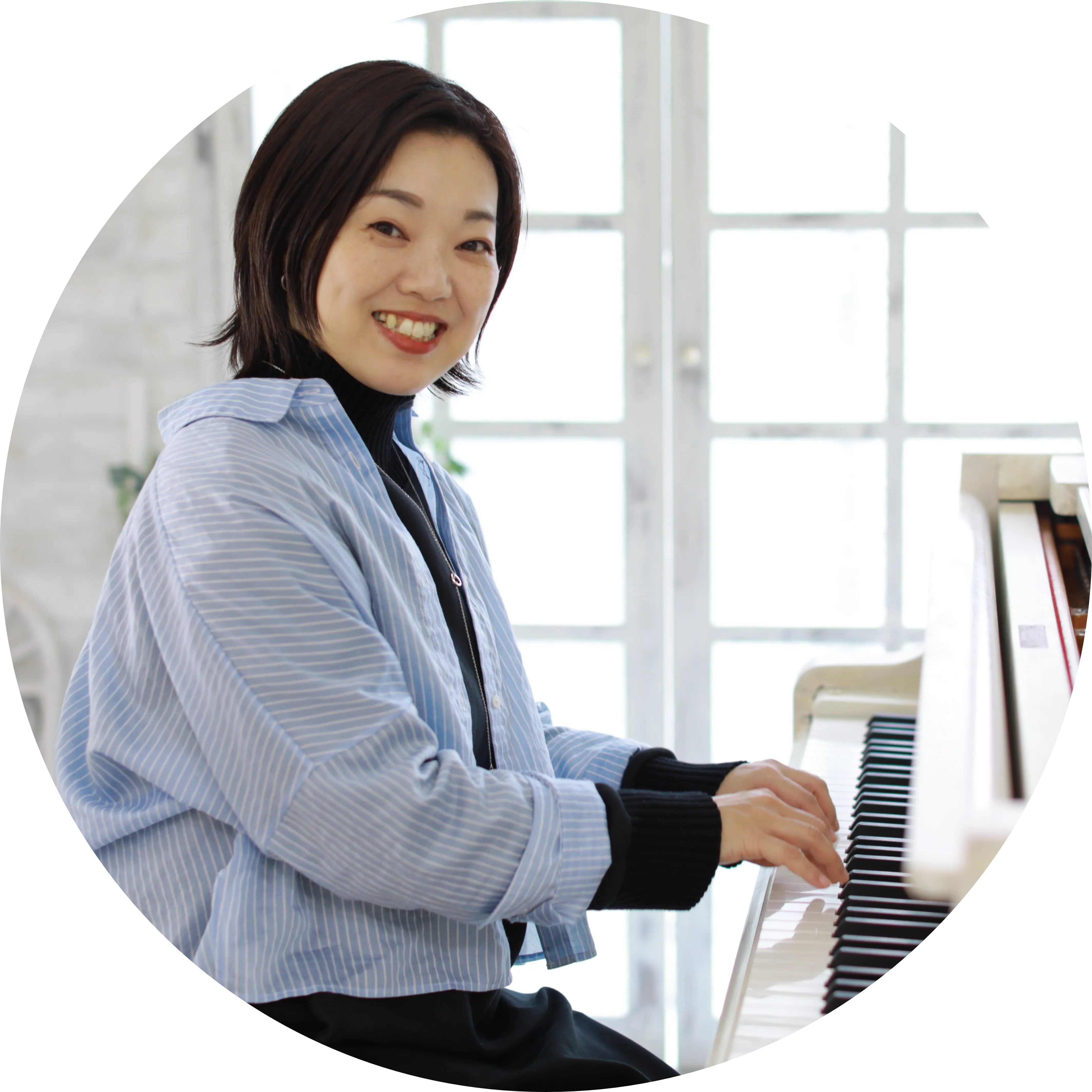ピアノ講師 深瀬 浩子